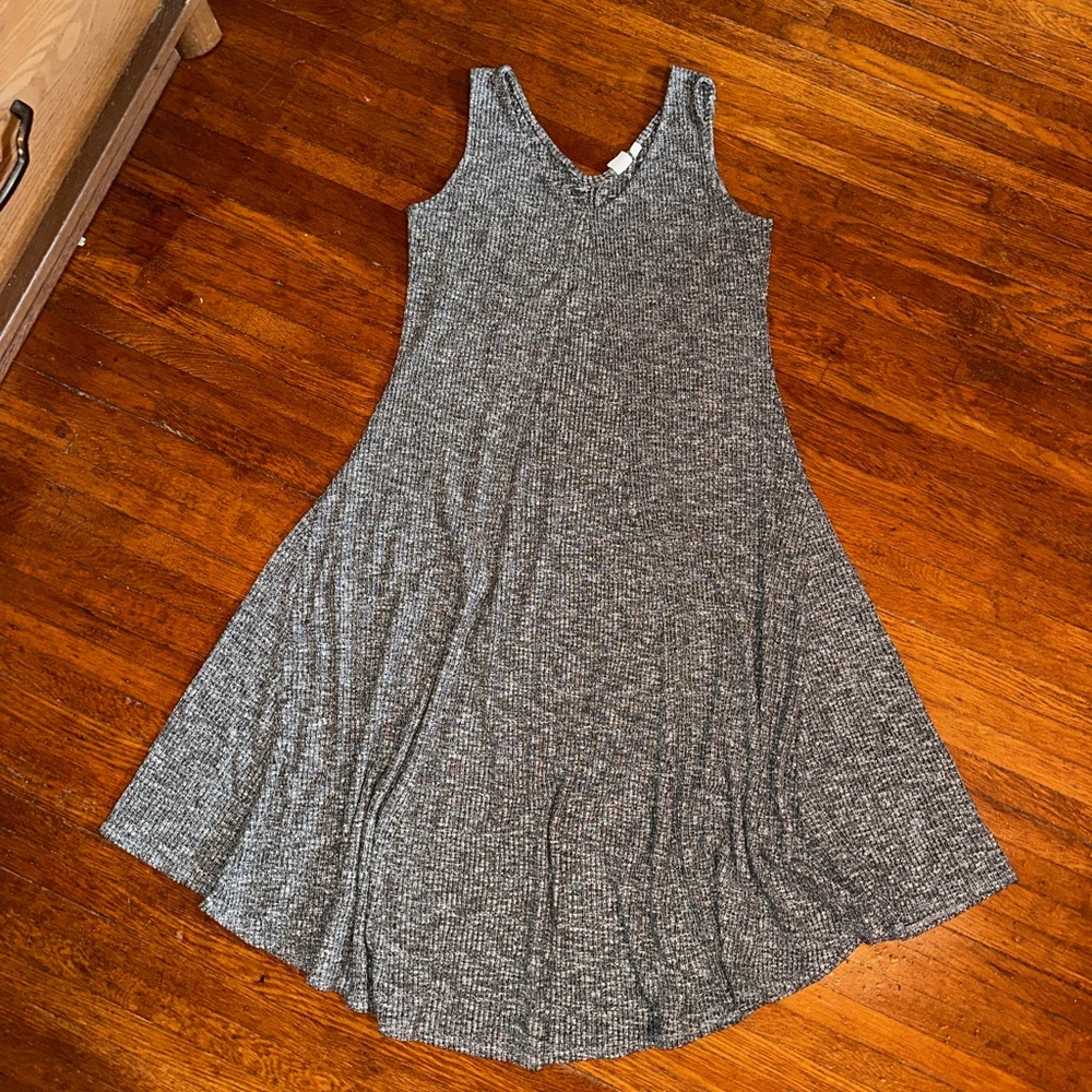 GAP Charcoal Knit Midi Dress (runs large)
